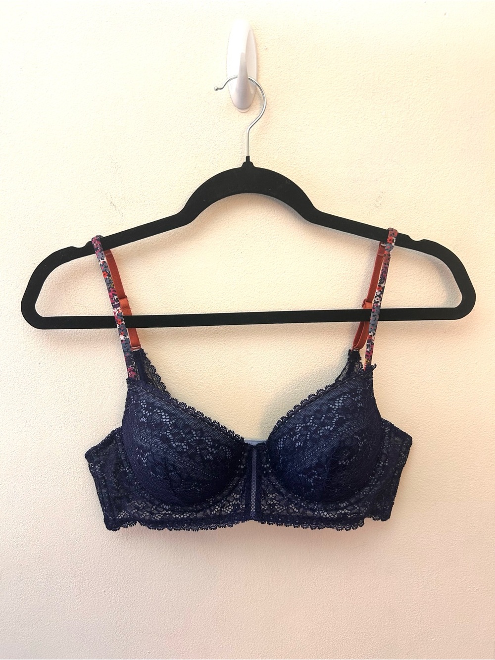 Anthropologie Floreat navy blue lace bra with floral lining size 36B